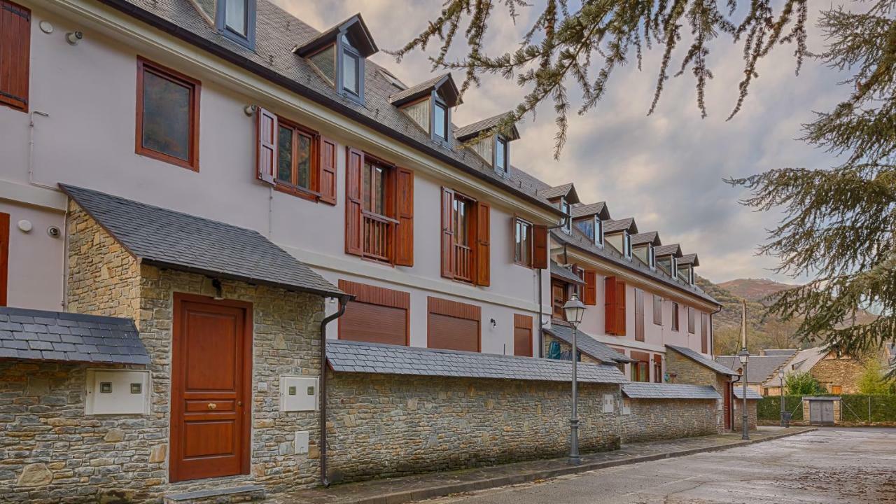 Appartamento Saplan Real Estate Montlude Les Esterno foto